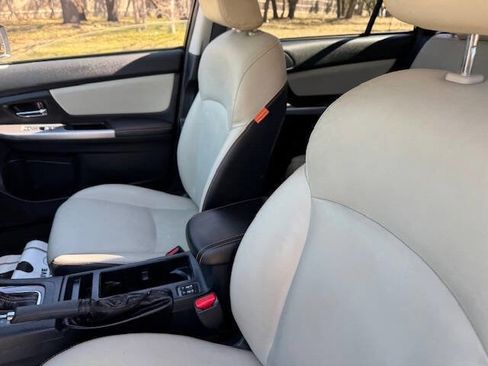 Used 2016 Subaru Crosstrek 2.0i Limited image 41