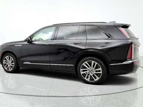 Used 2026 Cadillac Vistiq Sport AWD/4WD image 7