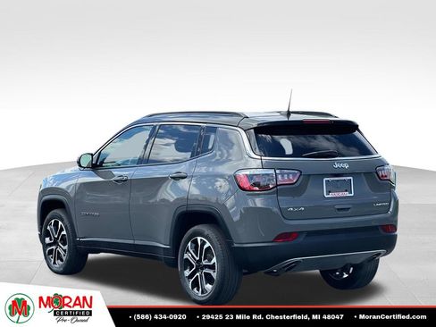 Used 2023 Jeep Compass Limited AWD/4WD image 4