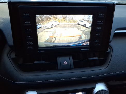 Certified 2021 Toyota RAV4 LE image 16