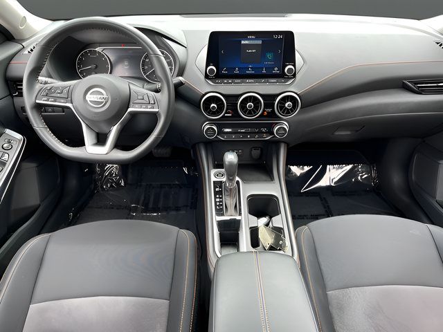 Used 2022 Nissan Sentra SR w/ Lighting Package FWD image 15