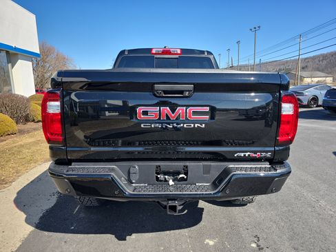 New 2026 GMC Canyon AT4X image 4