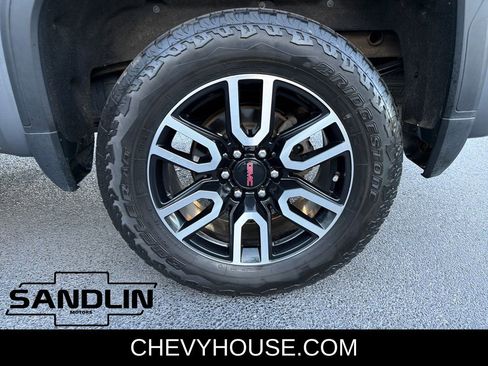 Certified 2021 GMC Sierra 1500 AT4 w/ AT4 Value Package image 37