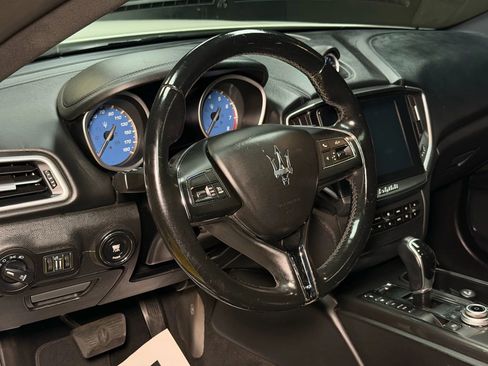 Used 2017 Maserati Ghibli S image 46