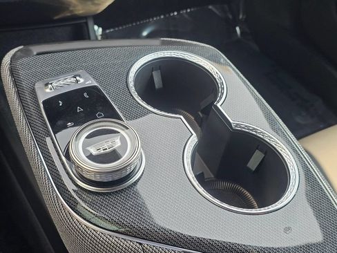 New 2026 Cadillac Optiq Sport 1 AWD/4WD image 32