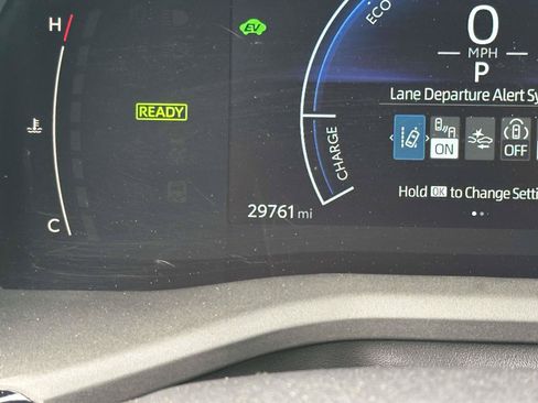 Certified 2025 Toyota Camry SE w/ Convenience Package AWD/4WD image 26