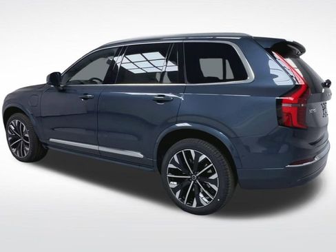 New 2026 Volvo XC90 T8 Ultra w/ Lounge Package AWD/4WD image 6