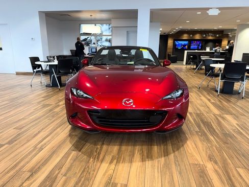 New 2025 MAZDA MX-5 Miata Grand Touring w/ Weather Package image 2