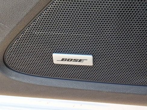 Used 2020 Chevrolet Equinox Premier image 25