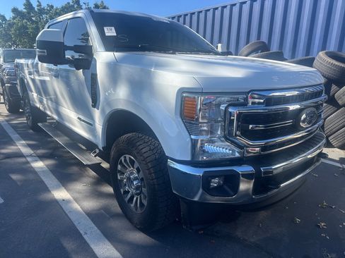 Used 2022 Ford F350 Lariat w/ Lariat Value Package image 2