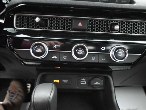 Used 2024 Honda Civic Sport image 8