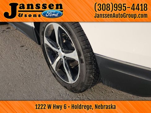 Used 2020 Chevrolet Equinox LT image 15