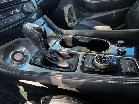 Used 2017 Nissan Maxima Platinum image 28