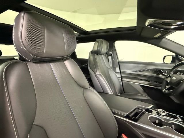 Certified 2024 Cadillac Lyriq Sport AWD/4WD image 29