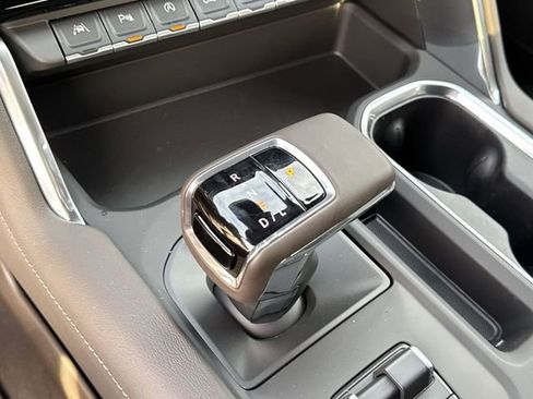 Used 2026 GMC Sierra 1500 Denali w/ Technology Package image 12