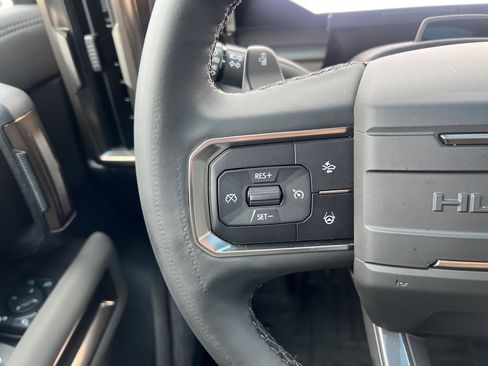 Certified 2025 GMC Hummer EV 3X image 26