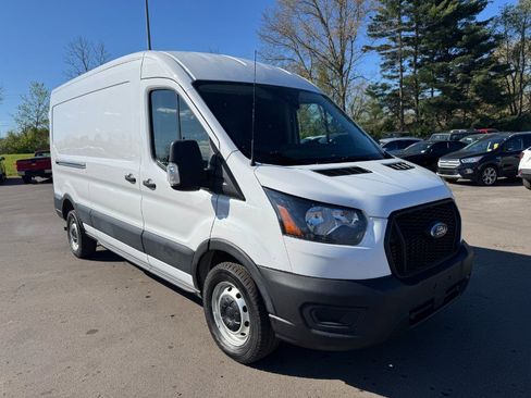 Used 2022 Ford Transit 250 Medium Roof RWD image 7