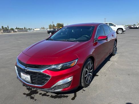 Certified 2021 Chevrolet Malibu RS FWD image 2