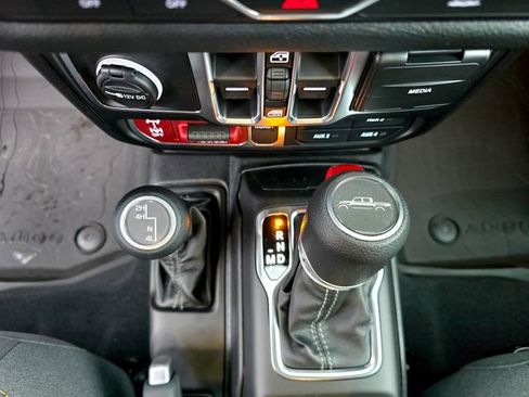 New 2026 Jeep Gladiator Willys image 15