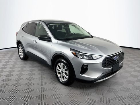 Used 2023 Ford Escape Active AWD/4WD image 1