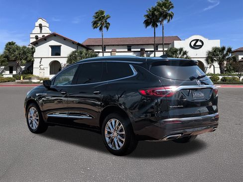 Used 2021 Buick Enclave Essence w/ Sound and Sites Package FWD image 4