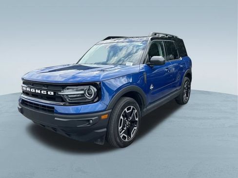 Used 2024 Ford Bronco Sport Outer Banks AWD/4WD image 9