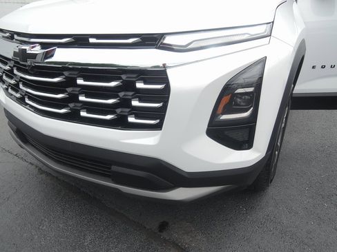 New 2026 Chevrolet Equinox LT w/ Convenience Package II image 41