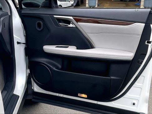 Used 2017 Lexus RX 350 image 26