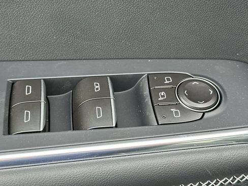 New 2026 GMC Acadia Denali w/ Super Cruise Package AWD/4WD image 11