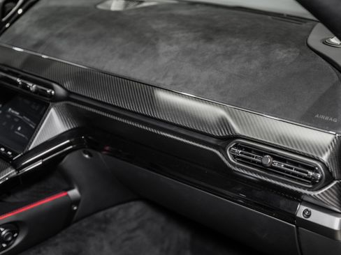 New 2026 Aston Martin V8 Vantage S image 37