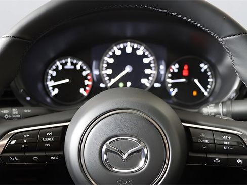 New 2025 MAZDA MAZDA3 2.5 Turbo Sedan w/Premium Plus image 22