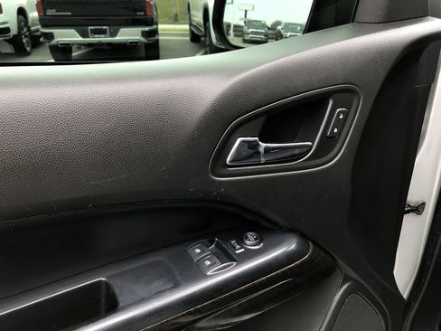 Used 2015 GMC Canyon SLE w/ SLE Convenience Package image 12