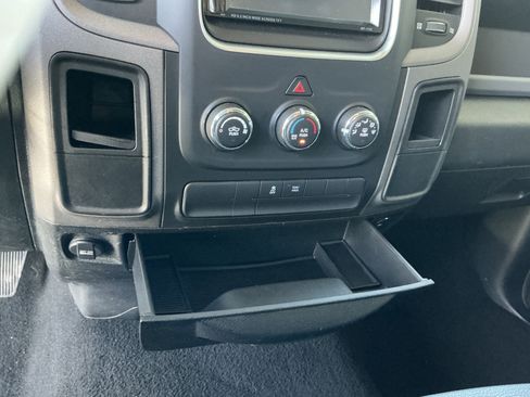 Used 2015 RAM 1500 Tradesman w/ Power & Remote Entry Group image 31