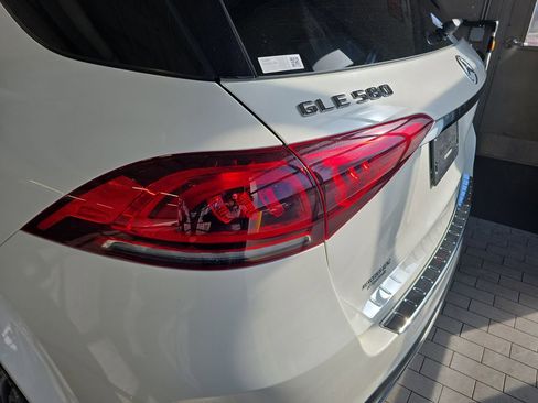 Certified 2023 Mercedes-Benz GLE 580 4MATIC image 37