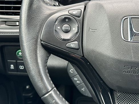 Used 2021 Honda HR-V Sport image 24