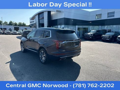 Used 2024 Cadillac XT6 Premium Luxury AWD/4WD image 3
