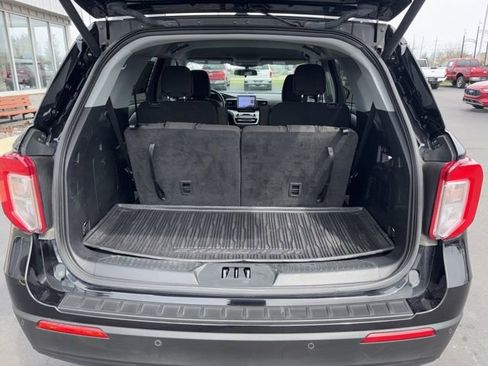 Certified 2022 Ford Explorer XLT AWD/4WD image 16