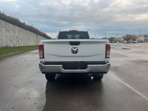 Used 2022 RAM 3500 Tradesman w/ Chrome Appearance Group image 7