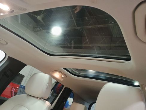 Certified 2021 Mercedes-Benz GLB 250 GLB 250 image 15