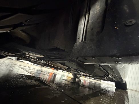 Used 2004 Nissan 350Z Touring image 7