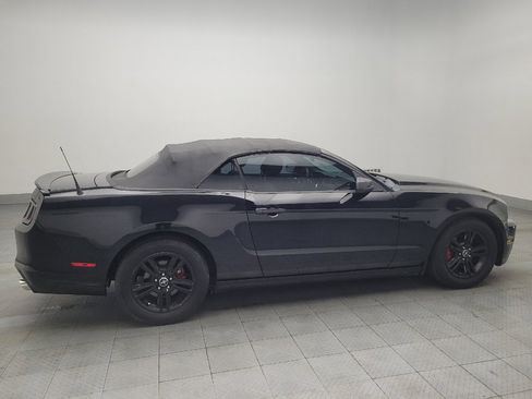 Used 2013 Ford Mustang Convertible image 10