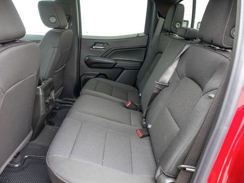 New 2026 Chevrolet Colorado LT image 16