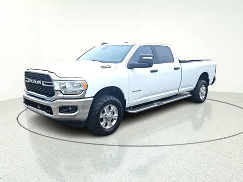 Used 2023 RAM 2500 Big Horn w/ Level 1 Equipment Group AWD/4WD image 5