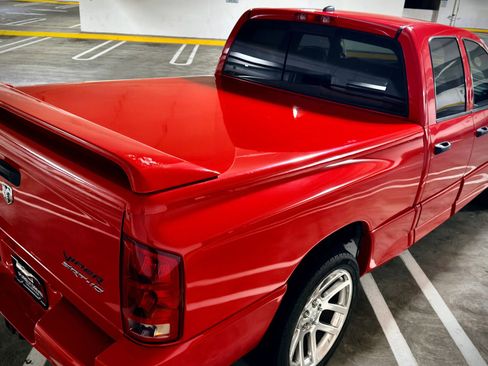 Used 2005 Dodge Ram 1500 Truck 2WD Quad Cab image 9