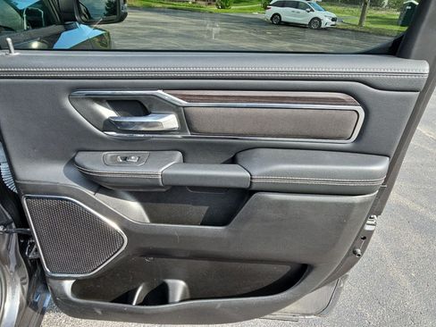 Used 2025 RAM 1500 Laramie w/ Sport Appearance Package AWD/4WD image 16