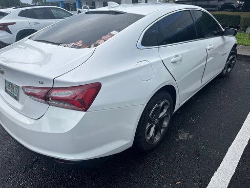 Used 2022 Chevrolet Malibu LT FWD image 15