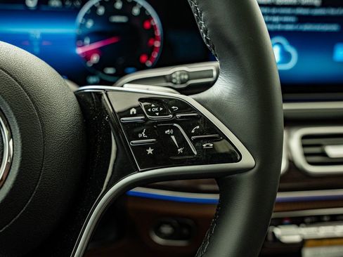 New 2026 Mercedes-Benz GLE 450 4MATIC image 23