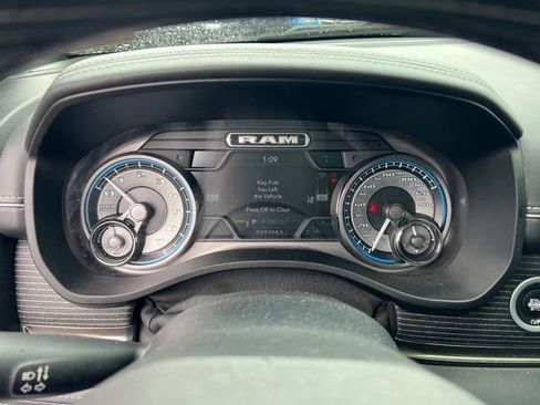 Used 2019 RAM 1500 Limited image 18