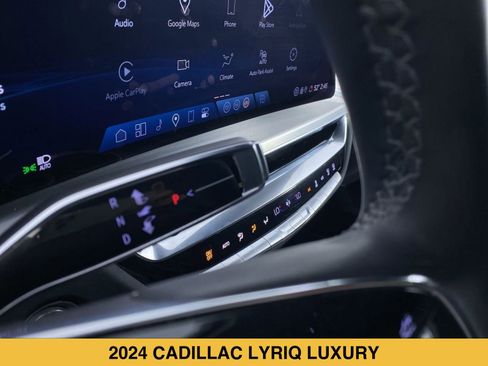 Certified 2024 Cadillac Lyriq Sport w/ LPO, Floor Liner Package AWD/4WD image 7