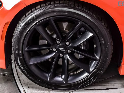 Used 2022 Dodge Charger R/T w/ Plus Group image 10